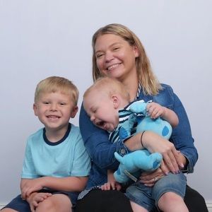 Meet your Posher, Pamela